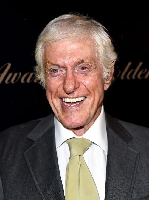 A picture of Dick Van Dyke.